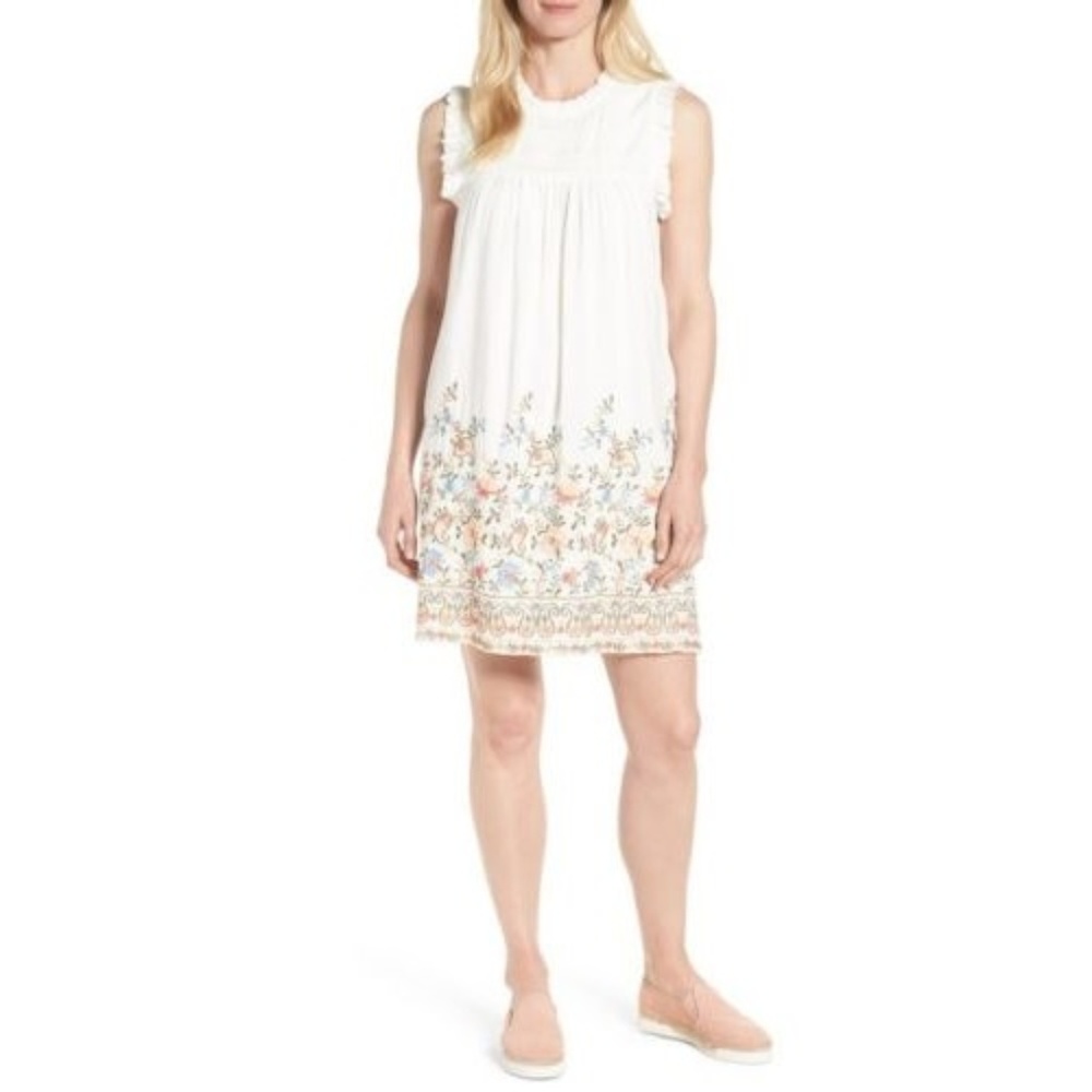 New Everleigh Embroidered Shift Dress Size Medium